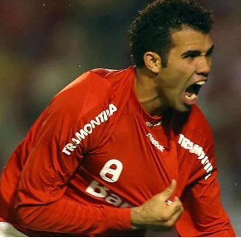 サンドロ・ラニエリ・ギマランイス・コルデイロのインスタグラム：「Parabéns meu inter @scinternacional 114 anos de glórias.. muito obrigado 🙏🔥」