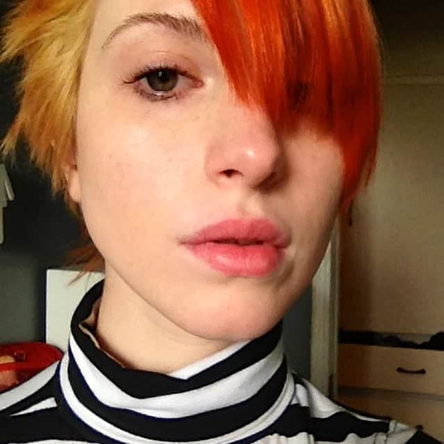 Paramoreさんのインスタグラム写真 - (ParamoreInstagram)「10 yrs of S/T」4月6日 3時57分 - paramore
