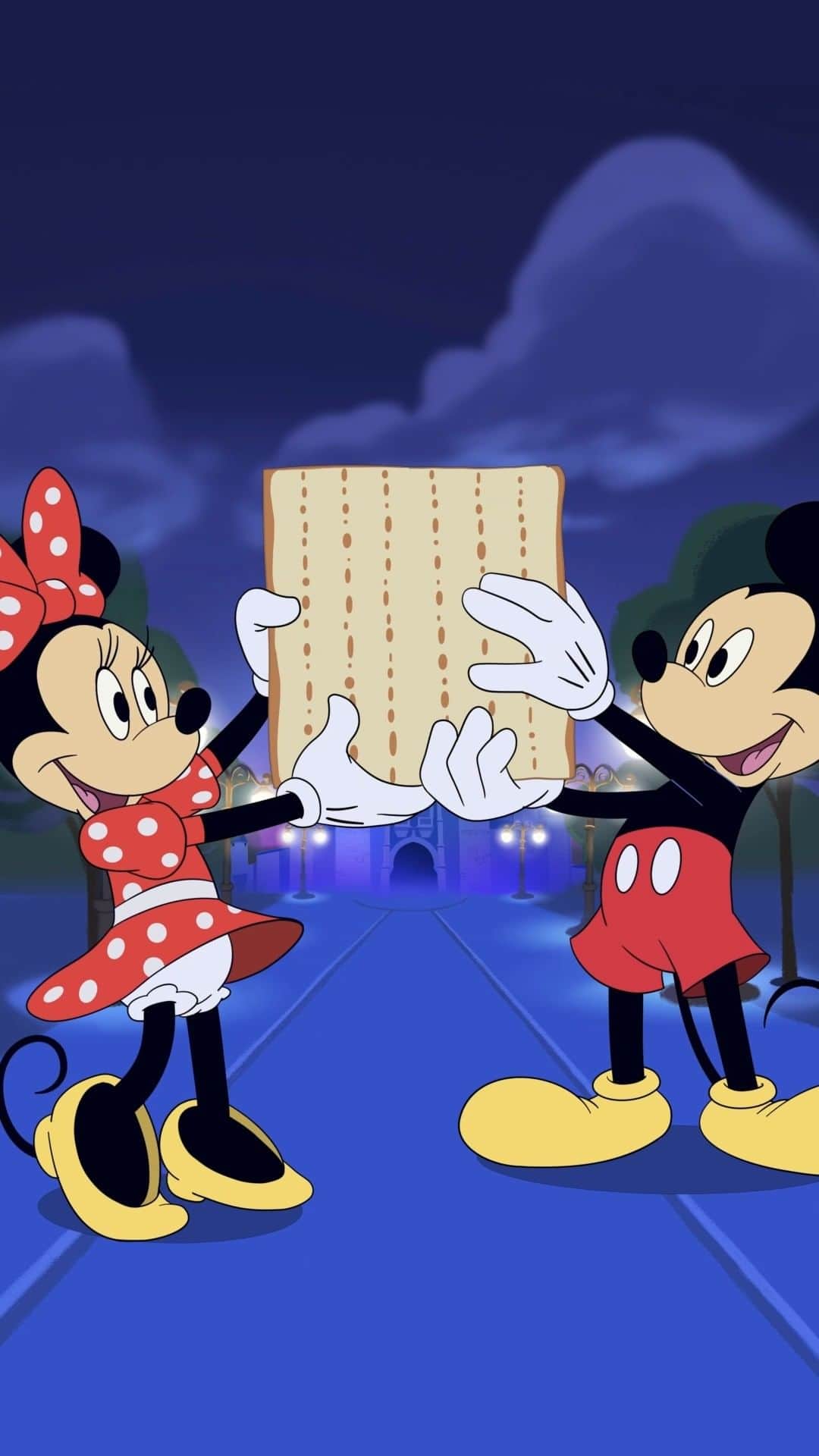 Walt Disney Worldのインスタグラム：「Happy Passover! Wishing peace, togetherness and lotsa matzah to all who celebrate this special holiday.」