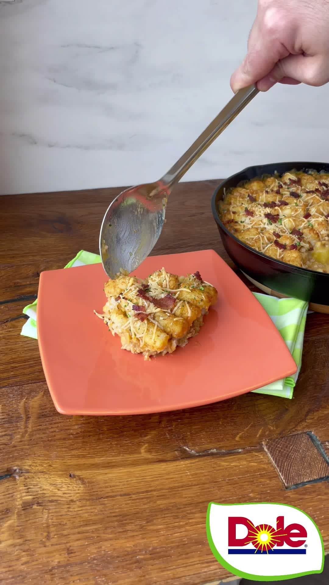 Dole Packaged Foods（ドール）のインスタグラム：「Get ready for an Easter feast with our Hawaiian Cowboy Casserole! 🐰🌺🤠 This savory dish is perfect for your holiday gathering.   Link in bio for recipe!」