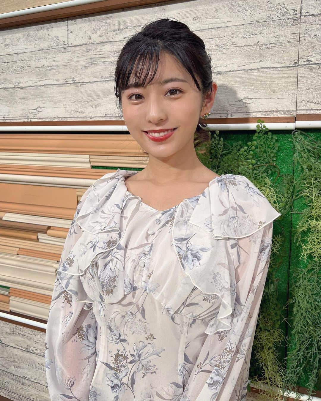 白戸ゆめのさんのインスタグラム写真 - (白戸ゆめのInstagram)「👗  #東京インフォメーション #衣装」4月6日 5時38分 - yumeno.s_