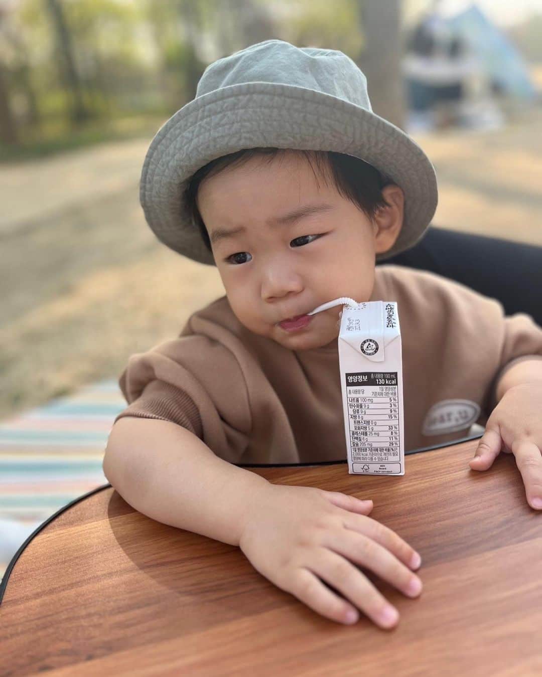 ミスラ・ジン さんのインスタグラム写真 - (ミスラ・ジン Instagram)「본 못 사이.. 많이 건방져졌군.. 😱😭 #22개월 #최이든 #edenchoi」4月6日 15時50分 - realmithrajin