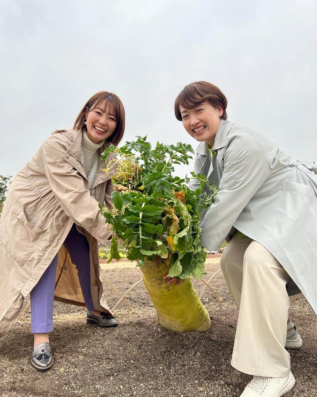 森直美のインスタグラム：「いよいよ明日、広島ホームテレビの夕方新番組『ピタニュー』の金曜コーナー『推しピタ』がスタートします✨記念すべき初回はじゃらんの鳥羽編集長と女子旅して来ました！行楽シーズンにおすすめ、尾道からしまなみ海道巡り家族でもデートでも一人旅でも楽しめるスポットが登場します♪  ぜひ〜🌸  #ピタニュー#広島ホームテレビ#広島旅#尾道#しまなみ海道」