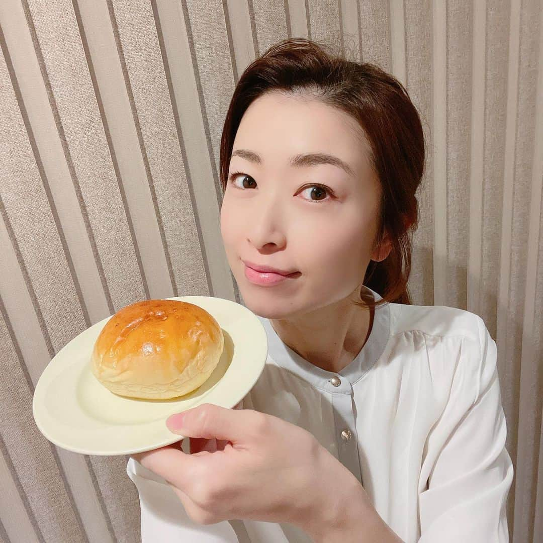 木谷有里さんのインスタグラム写真 - (木谷有里Instagram)「私の推しパン🍞  大好きなハイジのパン♥ 特に好きなのはホテルロールです✨  @haizipan   #飛騨高山　#ハイジ #パン　#高山市　#ハイジのパン #推しパン」4月6日 11時52分 - kitani_yuri