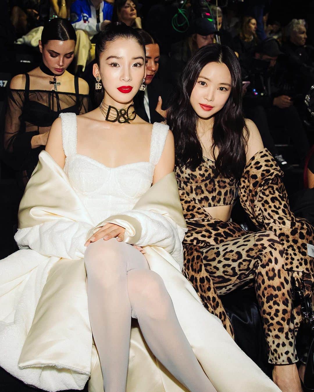 가로수길 , Seoulのインスタグラム：「Milano Fashion Week at @dolcegabbana ✨  Thx @ireneisgood 🫶🏻  화려했던 돌체앤가바나의 날 🔥」
