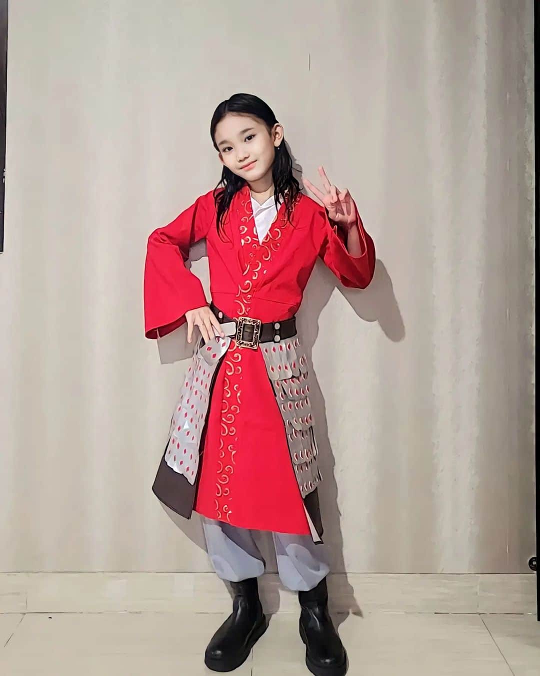 アユ・ティンティンさんのインスタグラム写真 - (アユ・ティンティンInstagram)「My Princess Mulan ❤️🗡 In @hoc_costumes」4月6日 13時13分 - ayutingting92