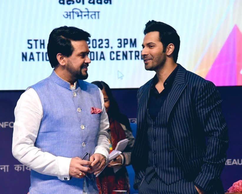 Varun Dhawanさんのインスタグラム写真 - (Varun DhawanInstagram)「Honoured to meet Shri @official.anuragthakur the historic collaboration between @amazon & @MIB_India. Privileged to be a part of this moment as #PrimeBae & hopeful of this redefining what it means to be an Indian on the global entertainment stage. They will be providing scholarships to students from @ftiiofficial and other government institutions also give an internship at prime video and mini tv. @the.gauravgandhi @sushantsreeram @PrimeVideoIN @PIB_India   @pallav_paliwal」4月6日 14時19分 - varundvn