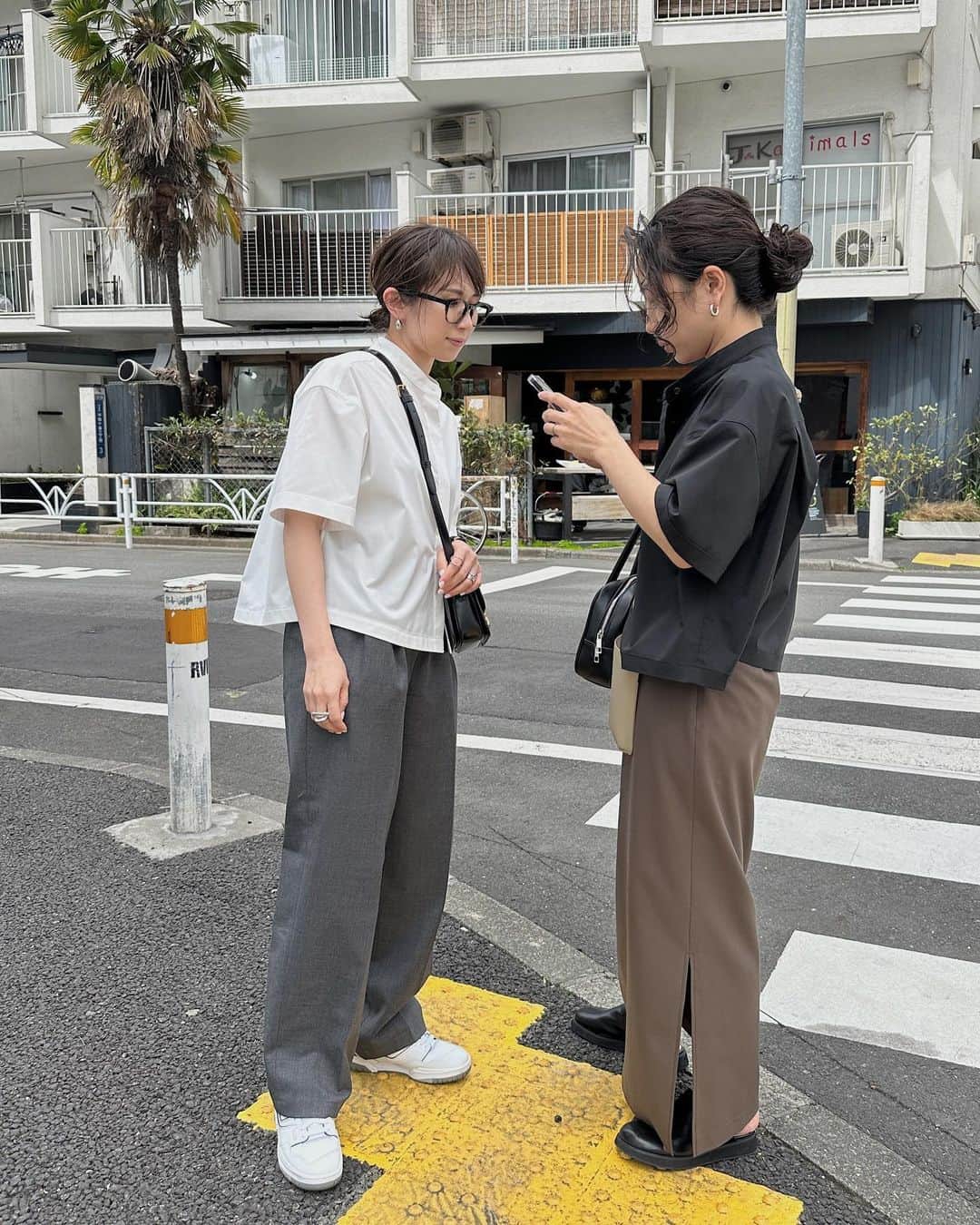 yuさんのインスタグラム写真 - (yuInstagram)「・ ・ tops: #nae_nocollarshirt pants: #nae_twotackswoolslacks bag: #celine shoes: #newbalance ・ ・ #coordinate#ootd#nae_153cm #celinebag#newbalance550 #シャツコーデ#大人カジュアル #骨格ストレート#低身長コーデ」4月6日 15時14分 - yu.rm
