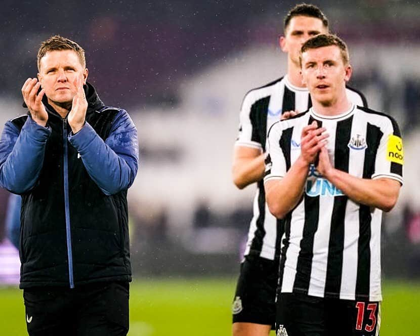 マット・ターゲットのインスタグラム：「Massive win on the road, bring on Brentford 🔥」