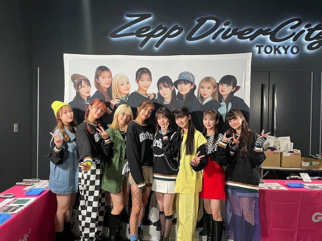 Girls²さんのインスタグラム写真 - (Girls²Instagram)「＼ファンミーティング東京公演／ @ Zepp DiverCity (TOKYO)  間もなくスタートします！  #Girls2 #ガールズガールズ  #ファンミーティング」4月6日 17時52分 - girls2_official