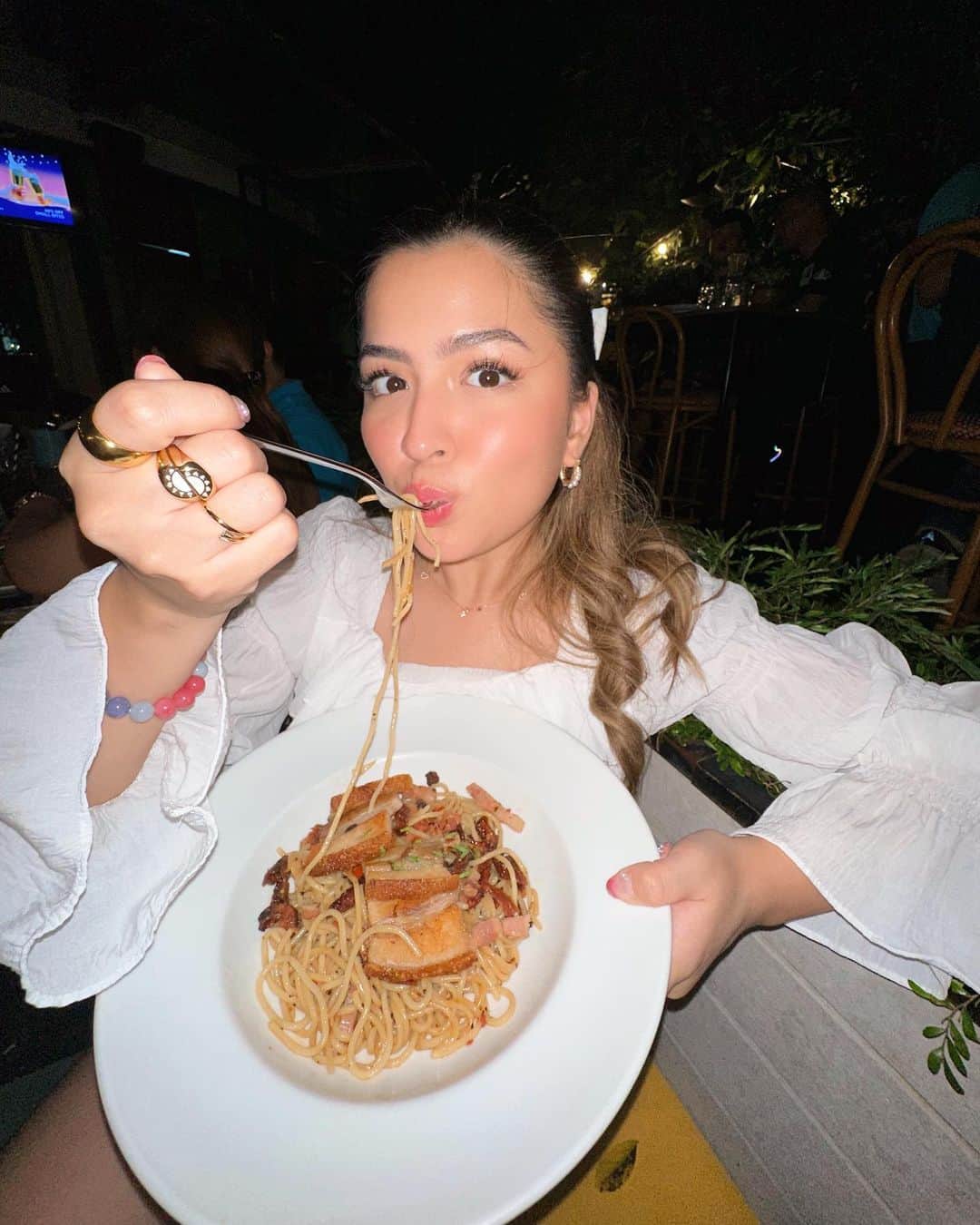 Alexa Ilacadさんのインスタグラム写真 - (Alexa IlacadInstagram)「Perfect fuel for the 26k+ steps a day! 🍜🍲🍤 Tried the best of the best food in Singapore and I enjoyed all the unique flavors. Here are some of my faves to drool over 🤤」4月6日 19時18分 - alexailacad