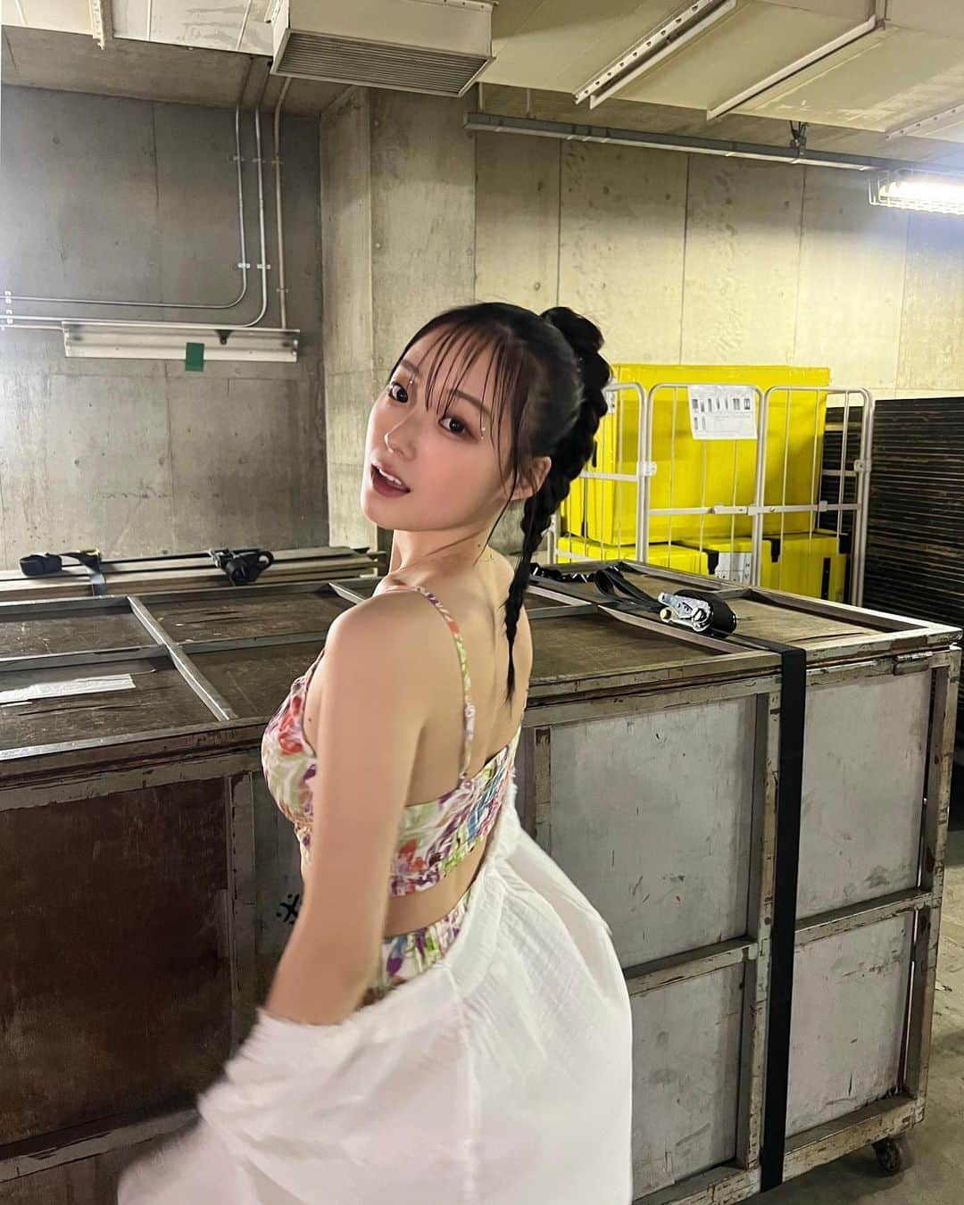 ゆうなのインスタグラム：「シンデレラフェスありがとうございました！ ROXYさんと SPINNSさんのステージ歩かせて頂きました！ みんなdmとメンションいっぱいありがとう💕見てくれた方ありがとうございます💕嬉しかった  頼もしい背中ﾑｷﾓｷ」