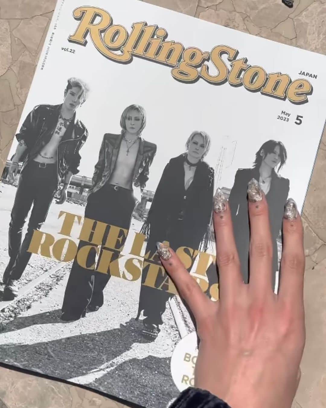Amazing JIROさんのインスタグラム写真 - (Amazing JIROInstagram)「Yulia, one of my favorite friends who’s a photographer and artist was interviewed by Rolling Stone Japan.  @rollingstonejapan  The artwork we created together is all so special to me.  Congratulations, @s_h_u_r !  Special Makeup : @amazing_jiro Model / Photo : @s_h_u_r   #rollingstone #thelastrockstars #rollingstonejapan #yuliashur #interview #congratulations #artist #photographer #art #artwork #amazing_jiro #facepaint #bodypaint #sfx #sfxmakeup #specialeffects #fxmakeup #darkbeauty #ローリングストーンズ #ユリアシュール #インタビュー #おめでとう #アーティスト #フォトグラファー #アート #作品 #フェイスペイント #ボディペイント #特殊メイク」4月6日 21時00分 - amazing_jiro