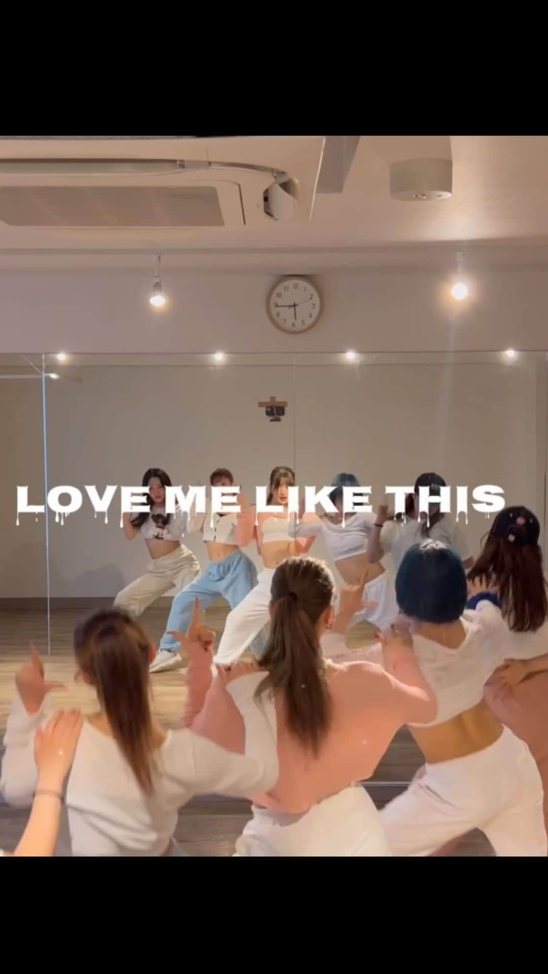 KoyamaRiko のインスタグラム：「Choreo @riko0429  Love Me Like This /  @nmixx_official  @lilrirly @chissa869  @mihotaku__  @_ranbo0925  @mharuka0126  #nmixx #lovemelikethis」