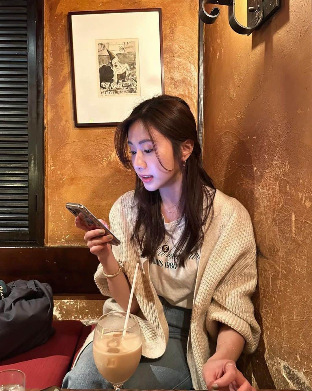 大伴理奈さんのインスタグラム写真 - (大伴理奈Instagram)「_ 4月はのんびり喫茶店巡りすると決めた。☕️  #カフェトロワシャンブル  #珈琲専門店東亜」4月6日 21時21分 - rina_otomo