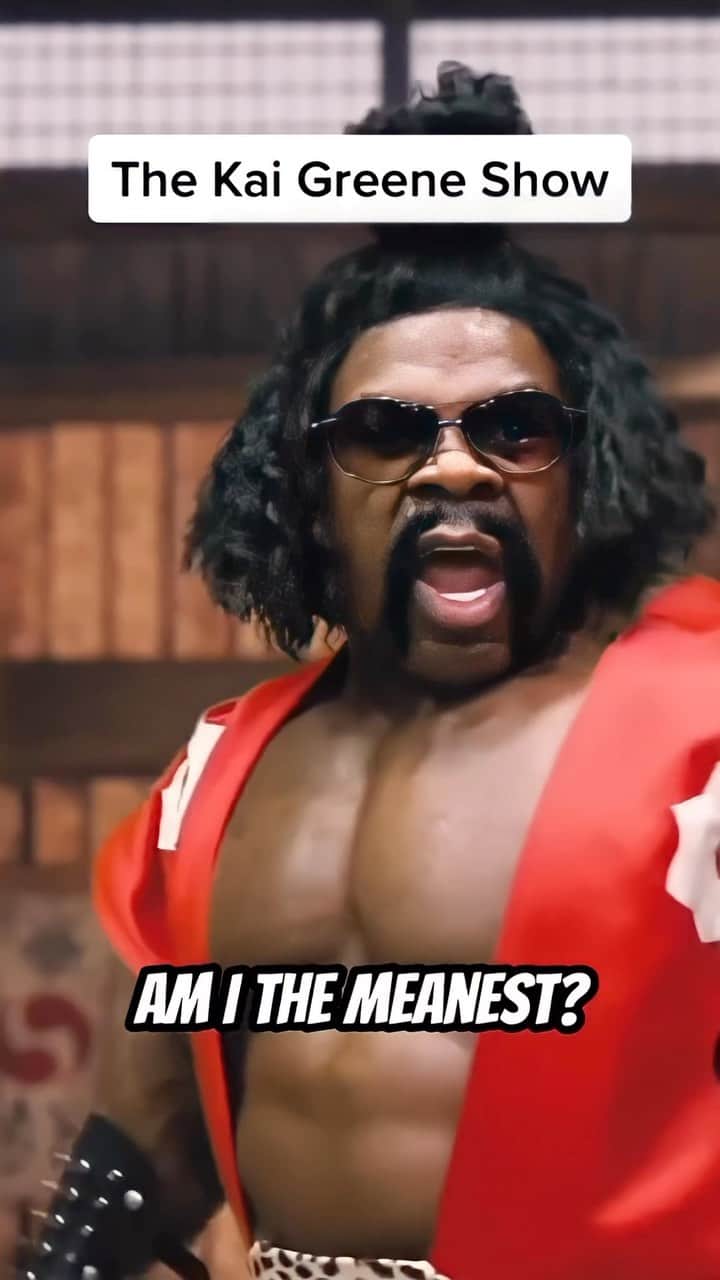 カイ・グリーンのインスタグラム：「WHO AM I ? Comment Below👇🏾  Sure, he might not have a glowing hand or a cool nickname like “Sho’nuff”, but when it comes to throwing down in the streets of Brooklyn, this guys is the one to beat. Who needs “The Last Dragon” when you’ve got “The Shogun from Brooklyn.”  #KaiGreene #Comedy #Reels #Fyp」