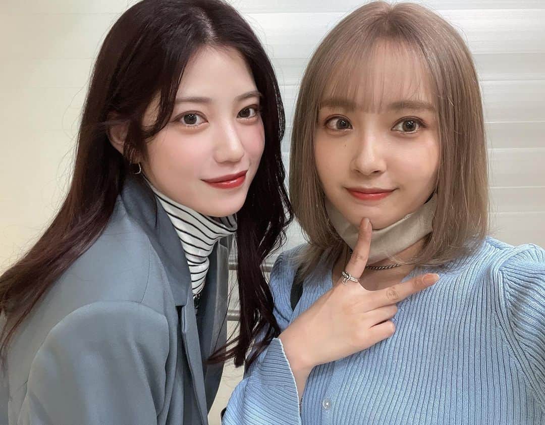 加藤愛永のインスタグラム：「下手したら週2.3は会ってる🤔 たぶん住んでる🤔(？？？) . 滅多に一緒に撮らないから きっとまた半年くらいは撮らない気がする . #きゃとぽちゃ」