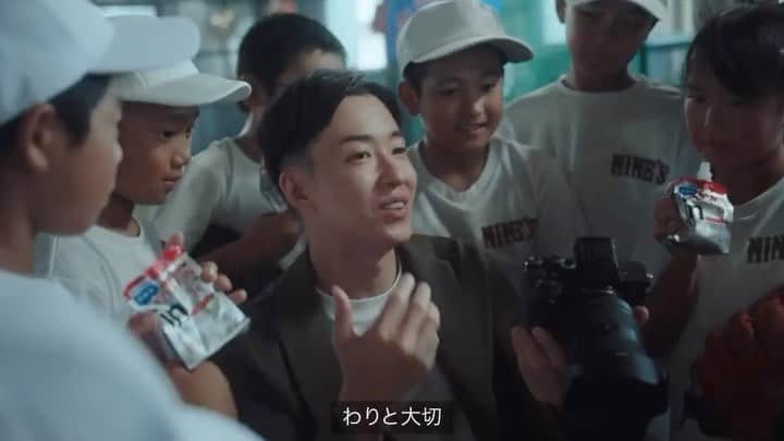 斎藤佑樹のインスタグラム：「森永inゼリーの新しいCMが公開されています。 その中にあるフレーズ、 「まだまだ挑戦しても inだ」 がすごく好きです。  野球選手を引退しても挑戦したいことは たくさんあります！ 出演している自分がその気持ちを後押しされる、 そんな素敵な機会をいただきありがとうございました。  #森永製菓 #inゼリー #櫻井翔 さん #多部未華子 さん #挑戦」