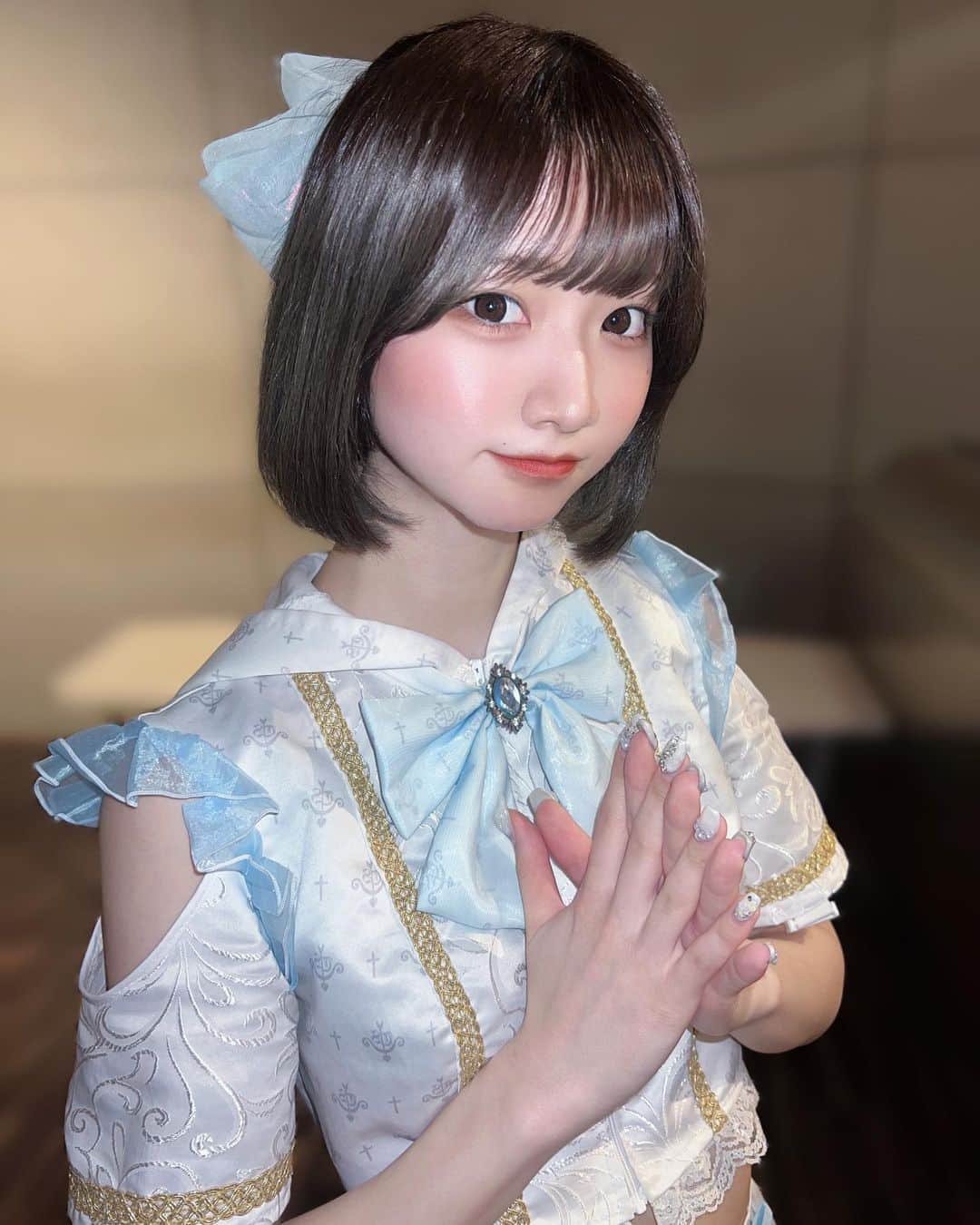 牧乃めいのインスタグラム：「わがまま言って困らせたくなる！君からの愛を感じてたいの‪‪❤︎‬  #粉我 #japaneseidol #idol #被写体 #被写体モデル  #被写体になります #ファインダー越しの私の世界 #撮影会 #アイドル  #自撮り界隈 #selfie #lfl #サブカル #likeforlike #いいね返しは絶対 #いいね返し #インナーカラー #model #地下アイドル #水色担当 #ootd #おしゃれさんと繋がりたい #ゴテゴテネイル  #ボブ #ミニボブ #좋아요 #맞팔 #ストリートファッション #アイドル衣装」