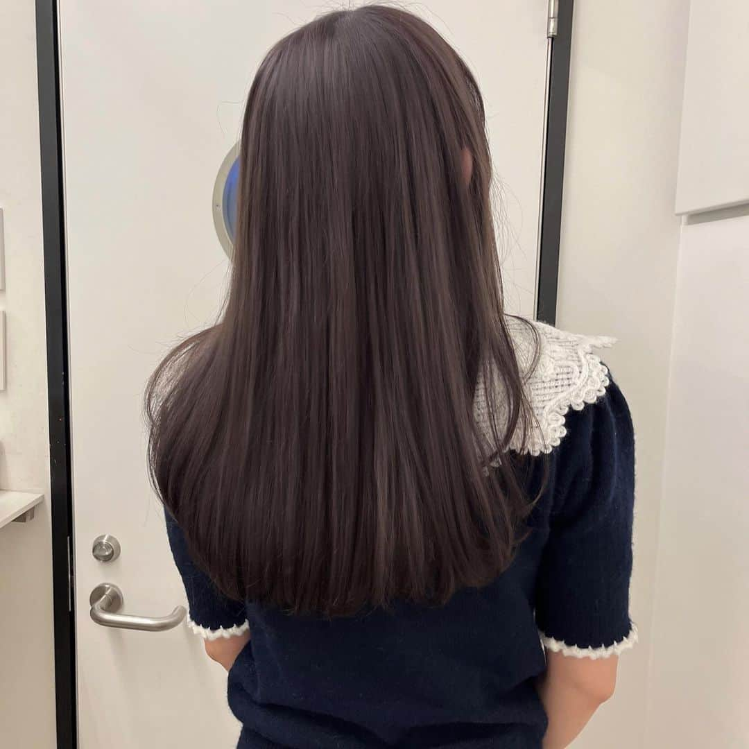 佃加菜さんのインスタグラム写真 - (佃加菜Instagram)「smoky gray ♡」4月6日 22時33分 - tsukuda_kana