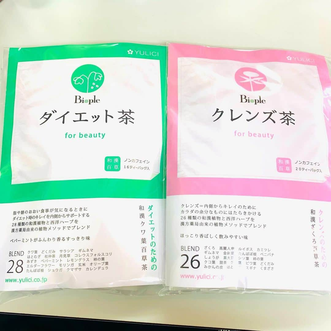 護あさなのインスタグラム：「. @biople で売っていたお茶買ってみた。 美味しいしほっこりするしいいお買い物😌✨ この季節肌荒れしやすくて、できれば体の中からアプローチして綺麗にしたいもんね🍃🍂  #ビープル #biople  #和漢植物」