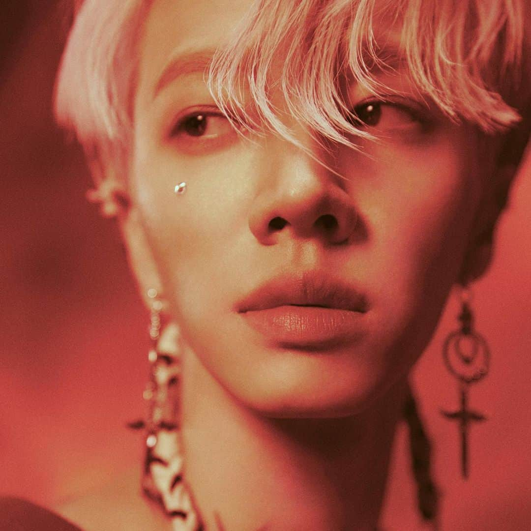 HIGHLIGHTさんのインスタグラム写真 - (HIGHLIGHTInstagram)「LEE GI KWANG THE 1st FULL ALBUM [PREDATOR] CONCEPT PHOTO 2. BURNT Ver. 2023. 04. 17. 18:00  🔺 aroundusent.com  #하이라이트 #HIGHLIGHT #이기광 #LEEGIKWANG #PREDATOR #프레데터」4月7日 0時06分 - ent_aroundus