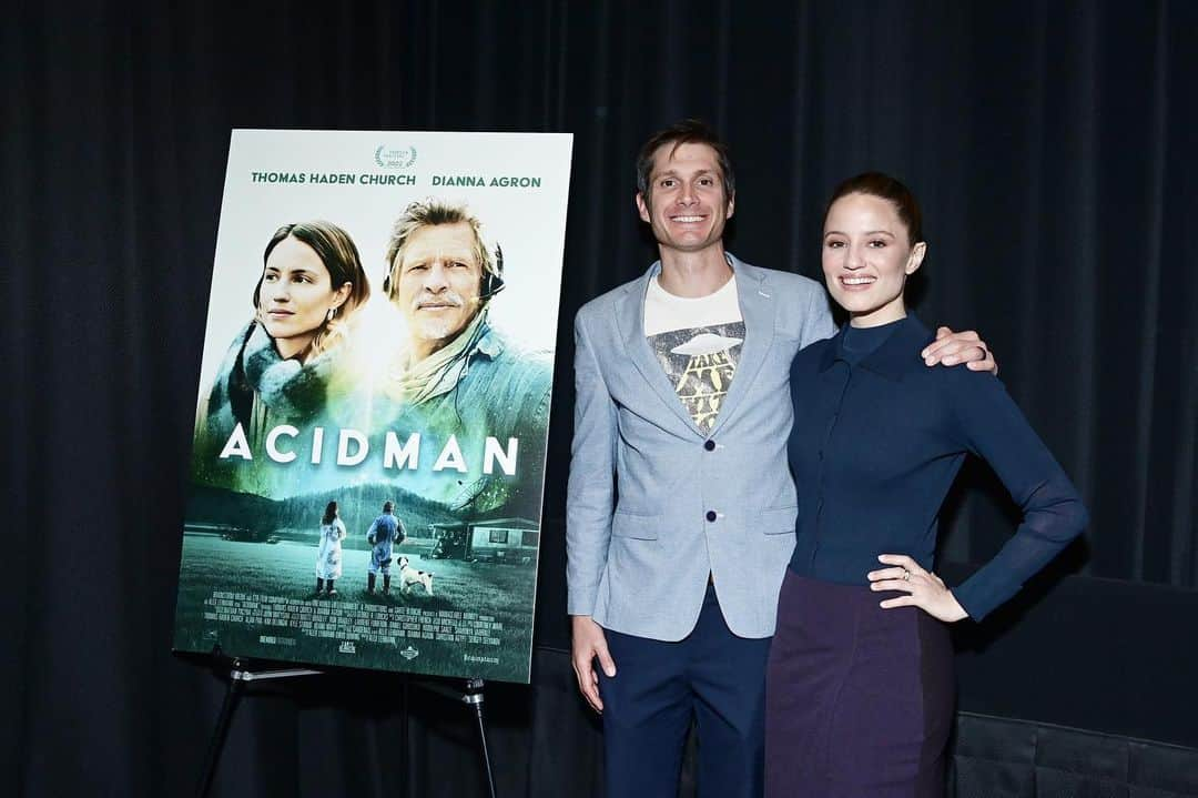 ディアナ・アグロンのインスタグラム：「It all started with Alex. Exactly three years ago, a month into very uncertain times, Alex reached out with this project, asking if I might be interested.   Building Acidman over that year gave me a lot of hope that things would be ok. That we could make our film. We’d build it small. Bubble up. Find our creative legs and run.   Alex gave me full trust and freedom to play. He let me in in every way and I’m grateful. Proud of what we built. Our hero Crew - still blown away by the dedication, talent, and love. Thomas. Sameerah. Miranda. Migo.   Thank you for this snap @gettyentertainment @araya_photo」