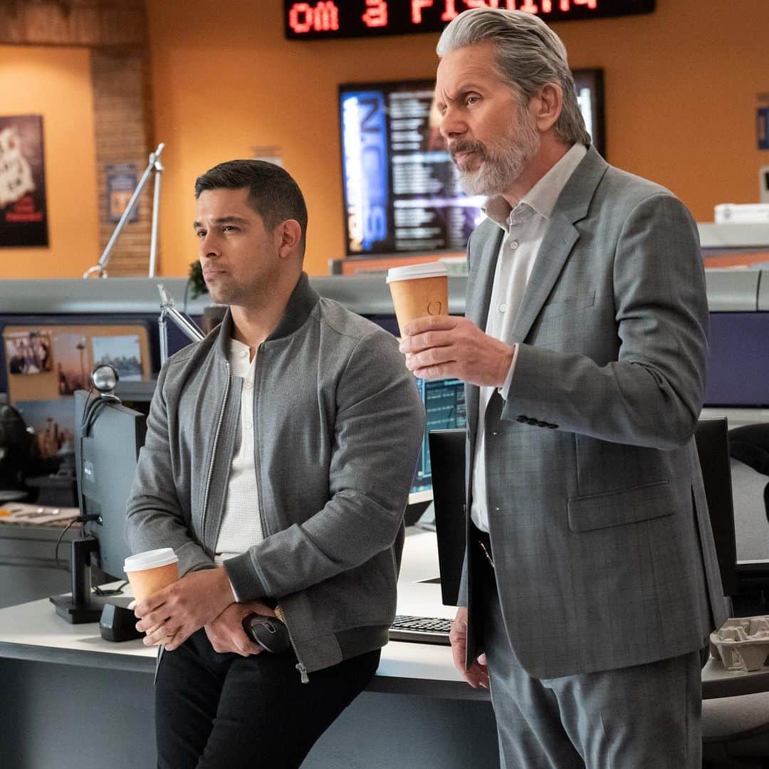 ウィルマー・バルデラマのインスタグラム：「New new this Monday!! #NCIS」
