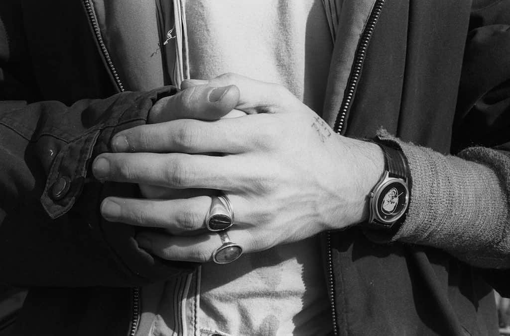 コートニー・ラブさんのインスタグラム写真 - (コートニー・ラブInstagram)「I love beautiful hands, it’s the first thing I look at in another.  I love that the only photograph of Kurt that @michaelstipe took, despite being a lover of all sorts of beauty, kudzu, @helenachristensen , river pheonix; dozens if not 100s of gorgeous photos of people he finds and sees their ‘Shen’ (a Chinese word of what’s in the eyes - loosely translated as ‘mojo’ but more about the ‘twinkle’)  But Micheal saw these hands. These left handed beautiful hands like a votive/ a mudra, a shot this singular, powerful photograph of my twin flame.  It is one of the only images (or sounds/ tastes etc) that makes me miss him deeply. But he chanted with me & often, & truly was moved by our Buddhist practice. Thus,  I know he’s in an enlightened place, more so, than we here in mappo are.  “The arms of a 1000 Buddhas outstretched to greet you” the gosho says.  Nam myoho renge kyo dear Kurt D. C. 🙏🪷 i & we love & miss you thespacewitch」4月7日 3時55分 - courtneylove