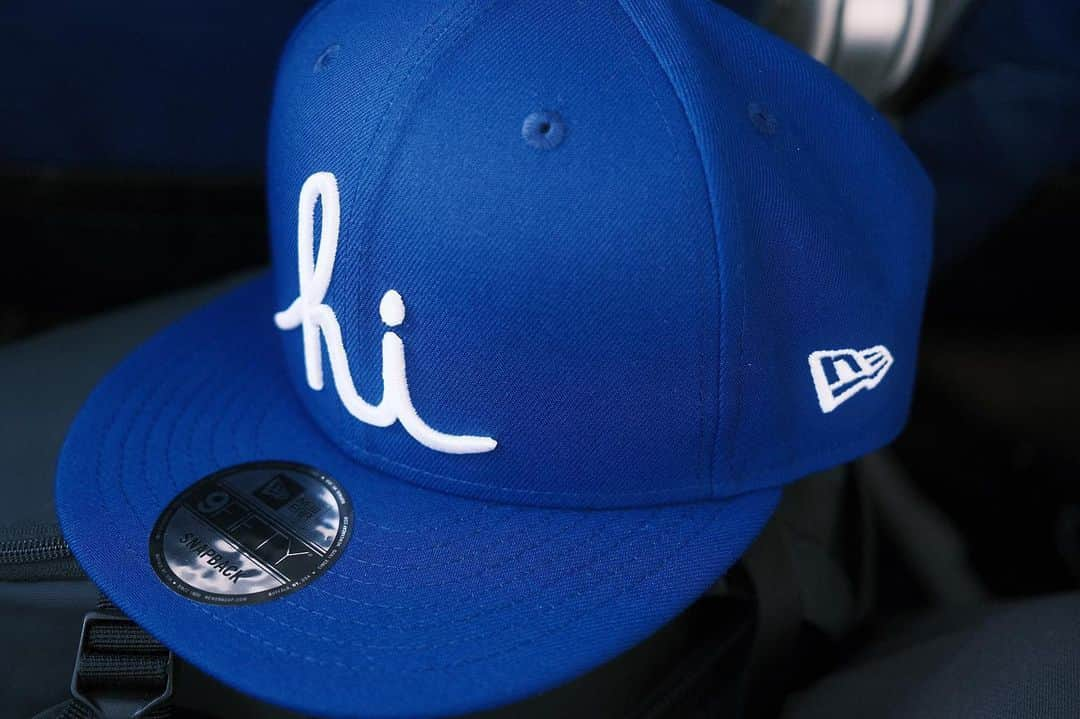 インフォメーションさんのインスタグラム写真 - (インフォメーションInstagram)「HI Script New Era Snapback in Royal Blue  Friday April 7th 8AM HST online at www.In4mation.co  Local pick up available @slashershi   650 Iwilei Road Suite 190 Honolulu, HI 96817  #hawaiioriginals #in4mation #hawaii #hi #newera #neweracap #slashershi」4月7日 4時11分 - in4mation_