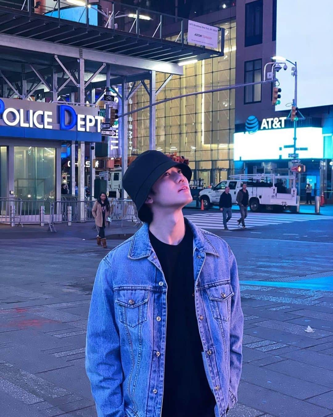 ジェミンさんのインスタグラム写真 - (ジェミンInstagram)「NEWARK🇺🇸 I already miss you !!🥹」4月7日 11時48分 - na.jaemin0813