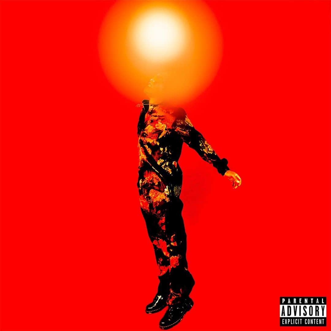 のインスタグラム：「I’m so hyped to announce my new single Crash & Burn drops tonight!! It’s off my upcoming album Electric Dusk. Make sure you tap in! You’ll need this one on your playlist for sure!! Hit that pre-save link in the bio! 🔥🔥🔥」