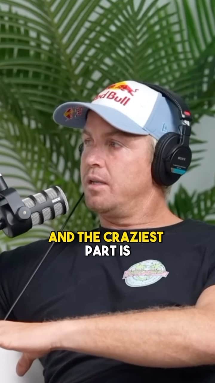 ジェイミー・オブライエンのインスタグラム：「The scariest moment of my life almost losing one of my best friends @kalooneytunes surfing pipeline! Full podcast is live 💥 link in my profile」