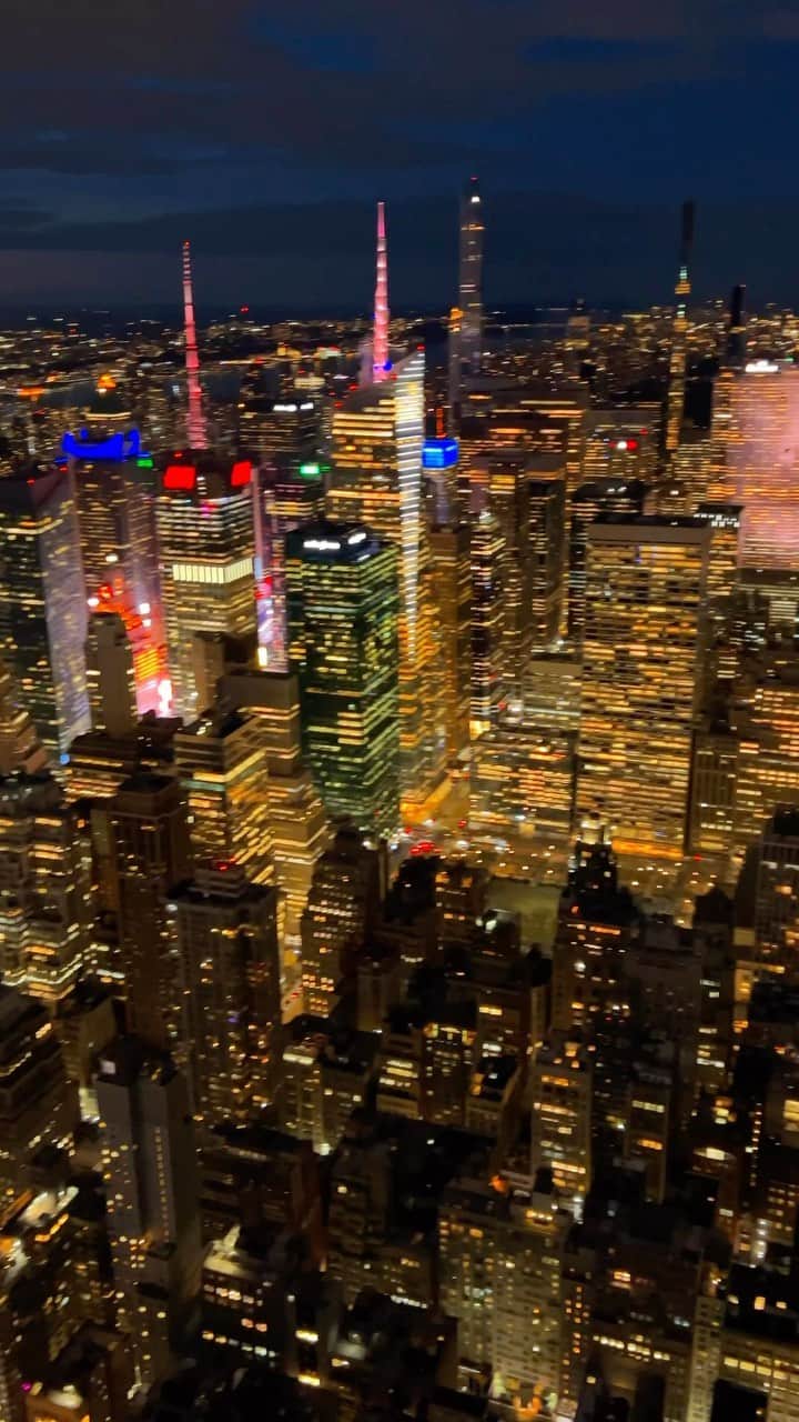 修一朗のインスタグラム：「I FINALLY MADE IT TO NYC🗽🍎#newyork」