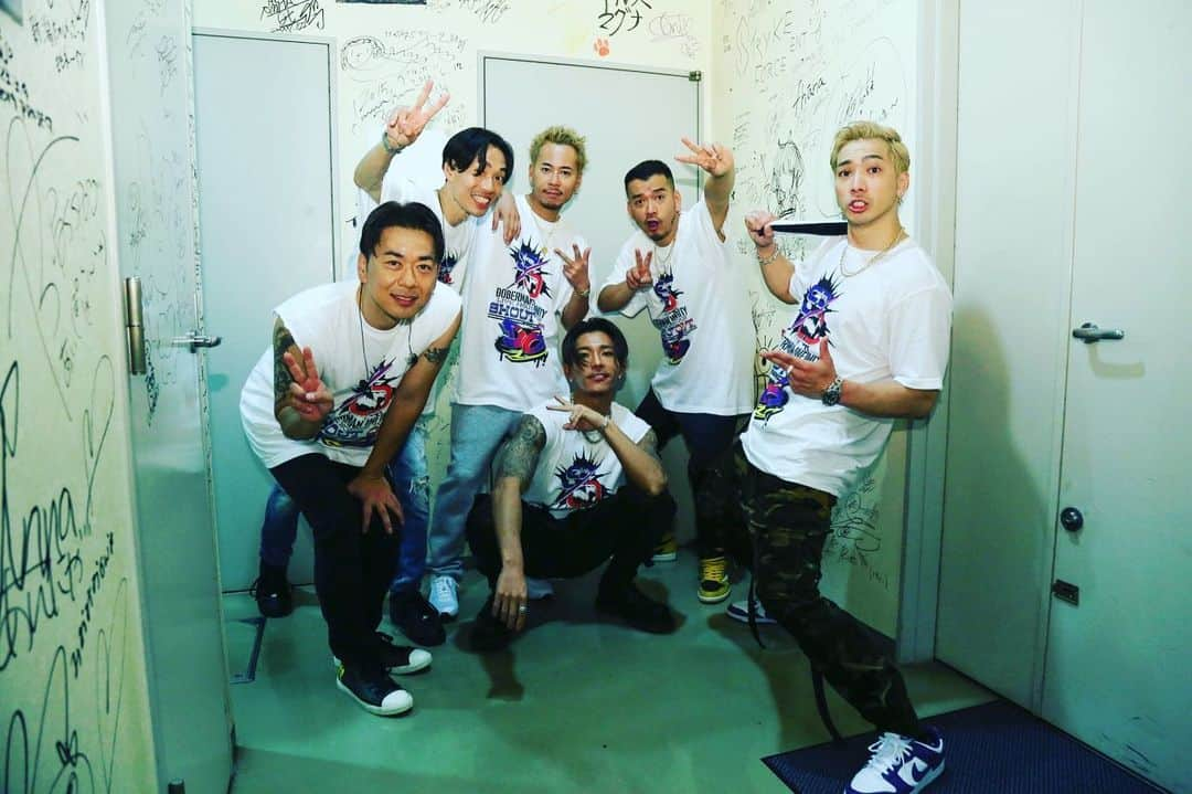 GSのインスタグラム：「2023.4.7🎤  DOBERMAN INFINITY LIVE HOUSE TOUR 2023  "SHOUT OUT to D6"  7公演目　新潟  #dobermaninfinity  #d6」