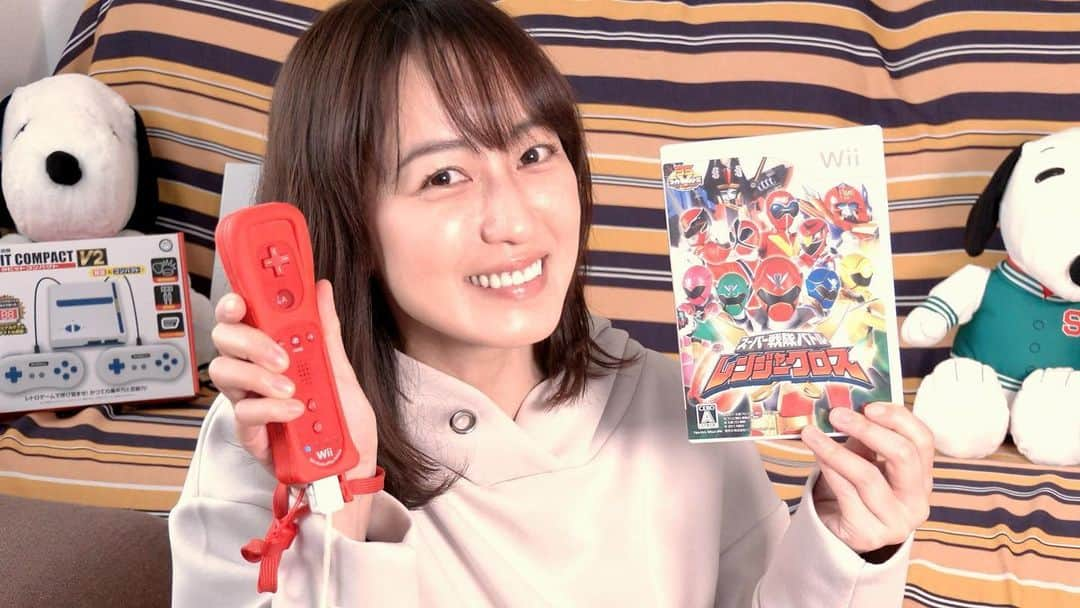 及川奈央さんのインスタグラム写真 - (及川奈央Instagram)「YouTube #なおチャンネル  今回は #Wii で遊んでみました！  #スーパー戦隊バトル #レンジャークロス」4月7日 20時49分 - naooikawa