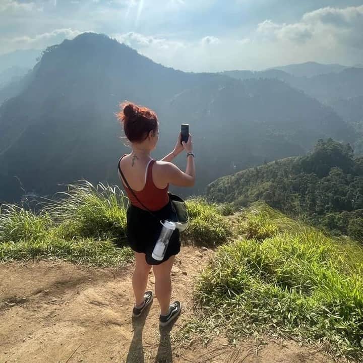 のインスタグラム：「Why do we love the Puritii Water Filtration System?⁠ ⁠ 💧 Filters water on-the-go⠀⁠ 💧 Perfect travel companion⠀⁠ 💧 Reusable bottle helps reduce plastic waste⠀⁠ 💧 Great conversation starter⠀⁠ ... Why do you choose Puritii?⠀⁠ ⁠ 📷 @audrey_bou64」