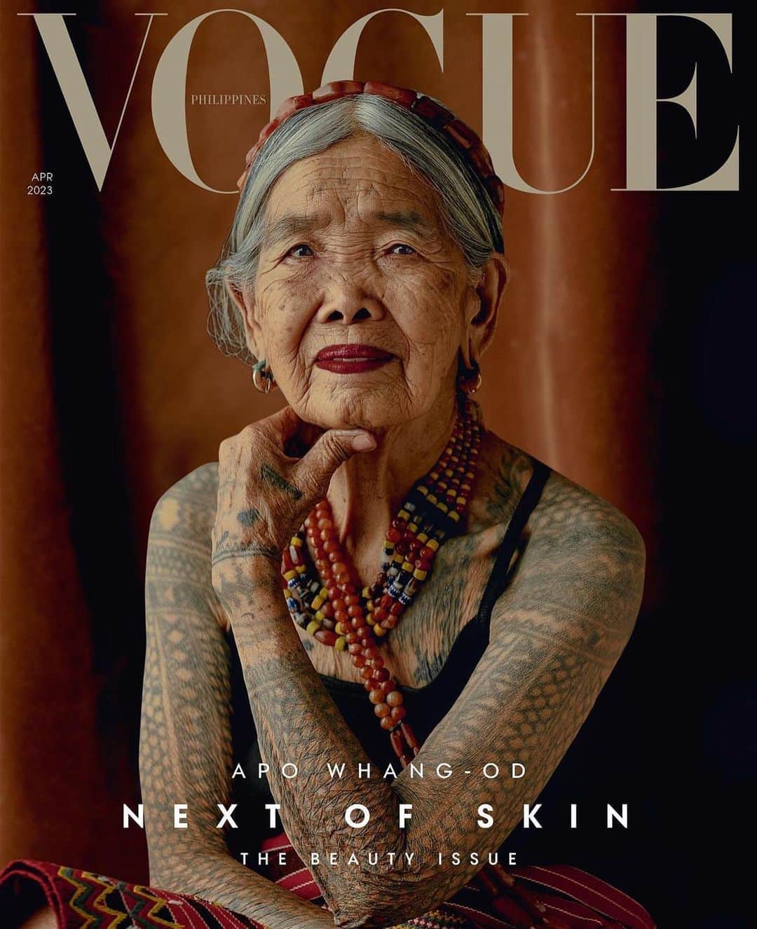 のインスタグラム：「Beautiful cover from @voguephilippines」