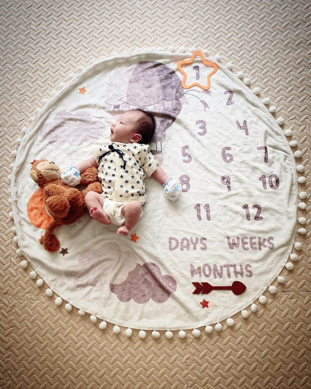 馬場悠企さんのインスタグラム写真 - (馬場悠企Instagram)「It's been a month since Minato was born. 南橙（ミナト）が生まれて1ヶ月。  毎日元気で大きく育ってくれてて嬉しい😆  バンバファミリーをよろしく！  #ミナト #1ヶ月 #男の子 #元気 #可愛い #ファミリー #ラブ」4月7日 12時03分 - yuki_bamba32