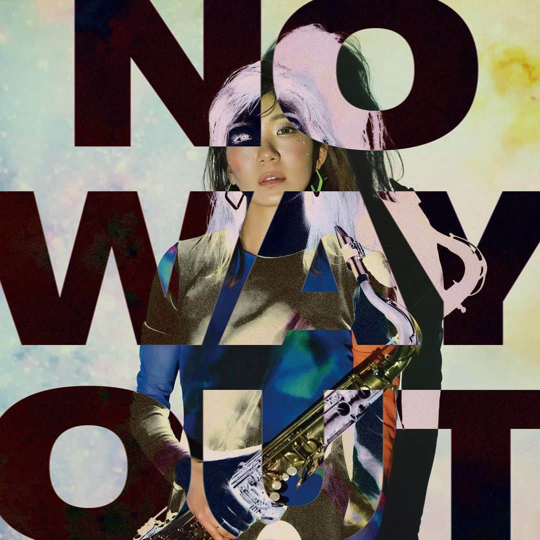 清水玲奈のインスタグラム：「. 本日よりシングルカット 「no way out」 先行リリースはじまりました💎  各サブスクからぜひ聴いてください♪  ▶︎ https://friendship.lnk.to/nowayout  ♩ no way out written by Reina Shimizu arrangement & track by BASSICK keyboards, synth bass : Kosuke Hotta  Recorded by Takumi Yoshida  Mixed & Mastered by Takumi Yoshida Design : Koji Sueyoshi Photography : KII Hair & Make-up : HASSY  ・・・  #sax #saxophone #saxofone #tenorsax #jazz #tenorsaxophone #saxophonist #japan #music #musica #薩克斯風 #색소폰 #reinashimizu #清水玲奈 #friendship #release #single」