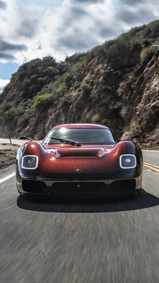 ジェンソン・バトンのインスタグラム：「A feast for the senses – the thrill of the Type 62-2 will allow you to rediscover what it means to truly love driving.  @jensonbutton   🎥 @huck93  #radfordmotors #roadcar #coachbuilding #supercar #type622」