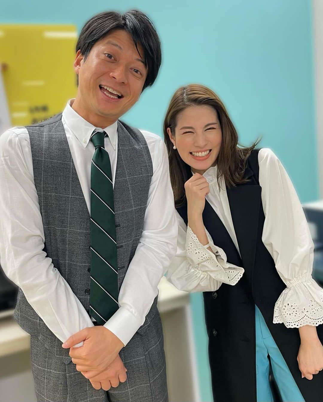 フジテレビアナウンサーのインスタグラム：「. 「めざまし8」を卒業した永島アナ。 倉田アナと一週間ぶりの再会です🙋🏻‍♂️🙋🏻‍♀️ ⁡ #フジテレビアナウンサー #倉田大誠 #永島優美 #めざまし8 #今日のフジアナ」