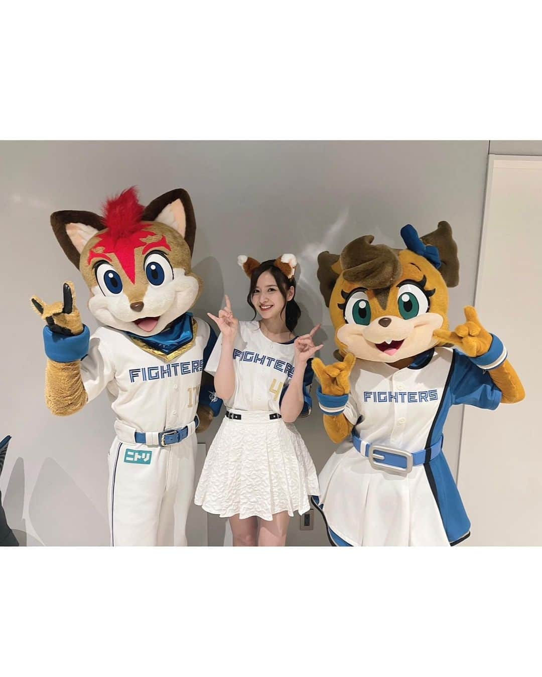 金川紗耶さんのインスタグラム写真 - (金川紗耶Instagram)「ES CON FIELD HOKKAIDO⚾️ きつねダンス🦊  #乃木坂46  #金川紗耶  #sayagram  #esconfieldhokkaido  #エスコン  #⚾️  #きつねダンス  #🦊  #ありがとうございました  #😊」4月7日 14時18分 - saya.kanagawa_official