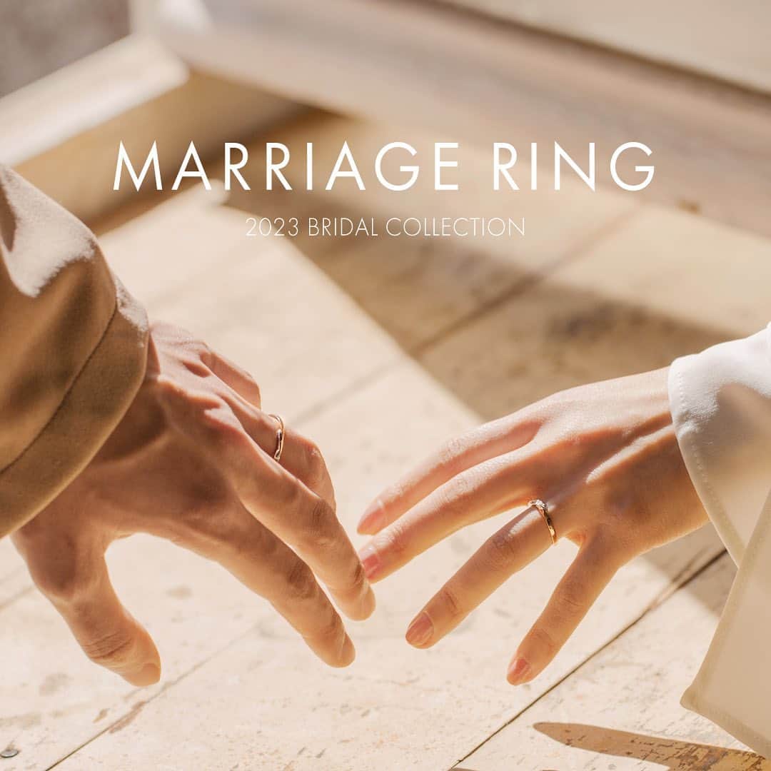 BLOOM(ブルーム) さんのインスタグラム写真 - (BLOOM(ブルーム) Instagram)「▽ Marriage Collection 永遠の誓いを交わすお二人の日常に そっと寄りそうような 結婚指輪を紹介しております。  詳しくはハイライトから  ------------------ 気になるアイテムがあったら、 コメント欄に「❤️」を押してね。    また、購入後は #bloomコーデ を付けた投稿をお待ちしております！ ------------------  #bloom_summer #お守りジュエリー #ご褒美ジュエリー #bloom_official #大人ジュエリー #シンプルジュエリー #ジュエリー好き #ジュエリーファッション #今日のジュエリー #ジュエリーブランド #ジュエリー好きさんと繋がりたい #ジュエリーコーデ #ジュエリー好きと繋がりたい #ジュエリーコーディネート #華奢ジュエリー #ファッションジュエリー #ゴールド派 #ゴールドジュエリー #ジュエリーグラム #夏のbloom #bloom_jewelry #イエローゴールド #ピンクゴールド #結婚指輪#マリッジリング #結婚#ウェディングフォト #結婚指輪探し」4月7日 14時54分 - bloom_official_jp
