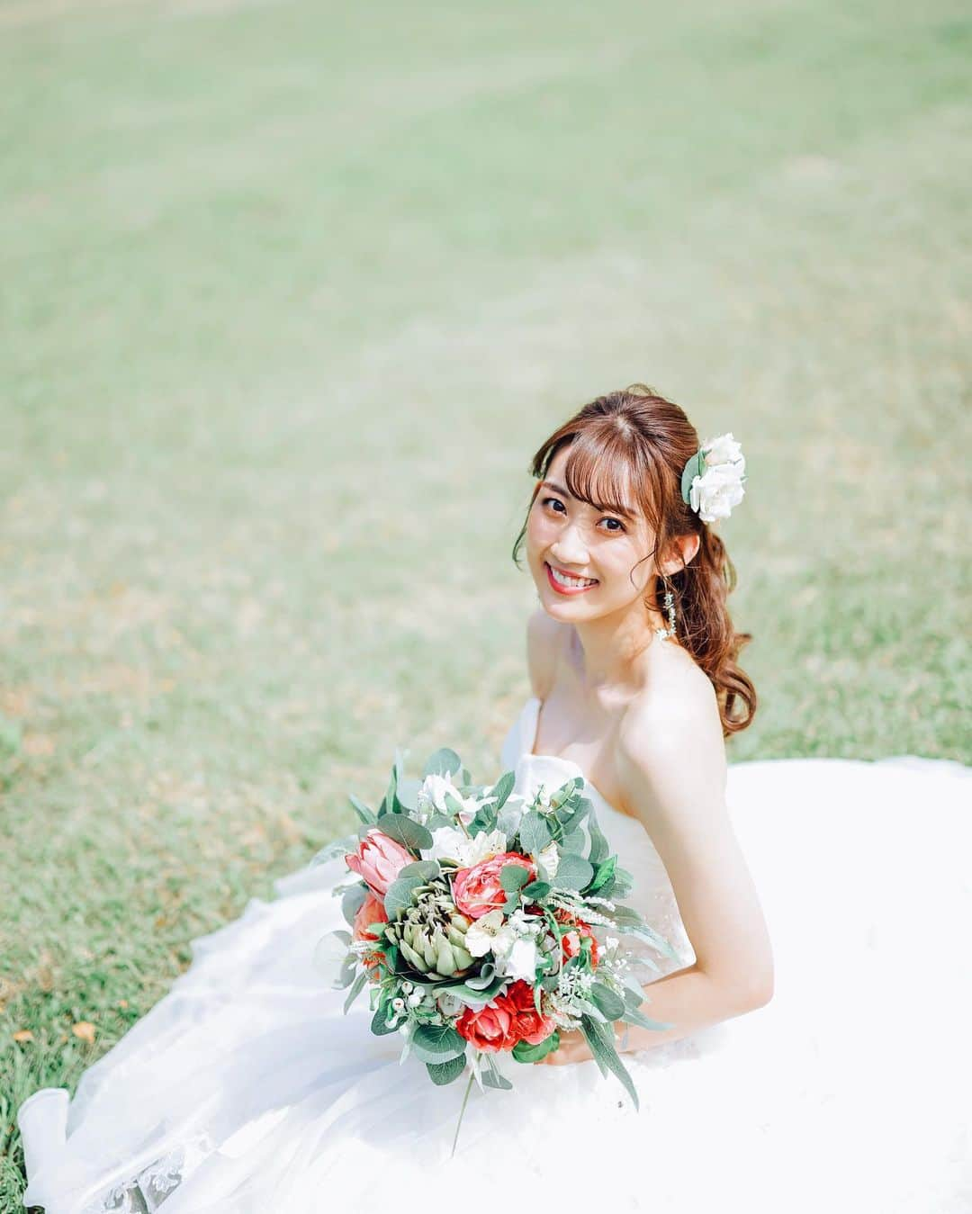 吉田有希さんのインスタグラム写真 - (吉田有希Instagram)「Wedding Photos👰‍♀️💐💗 #wedding #lastyear #hawaii #beach #memories #❤️」4月7日 15時13分 - yuuki329_h