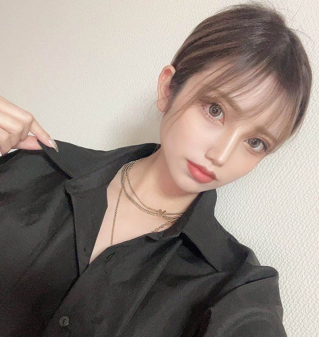 じゅりあのインスタグラム：「◀︎Follow me . . すっぴんがいいだの 加工ない方がいいだの 別にお前らの好みに合わせてねえから😊 . .  #photooftheday #instagood #bestoftheday #l4l #f4f #model #fashion #beauty #ootd #instastyle #Followme #Followback #influencer #happiness #フォロー返し #インスタ映え #インスタグラマー #名古屋 #ファッション #おしゃれさんと繋がりたい #今日のコーデ #モデル #充実 #幸せ #かわいい #最高 #インフルエンサー」