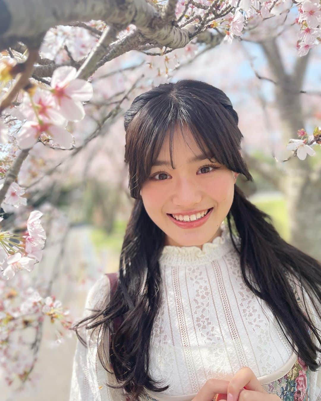 平日菜向のインスタグラム