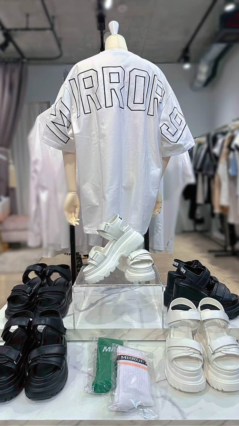 Select Shop MIRROR9のインスタグラム