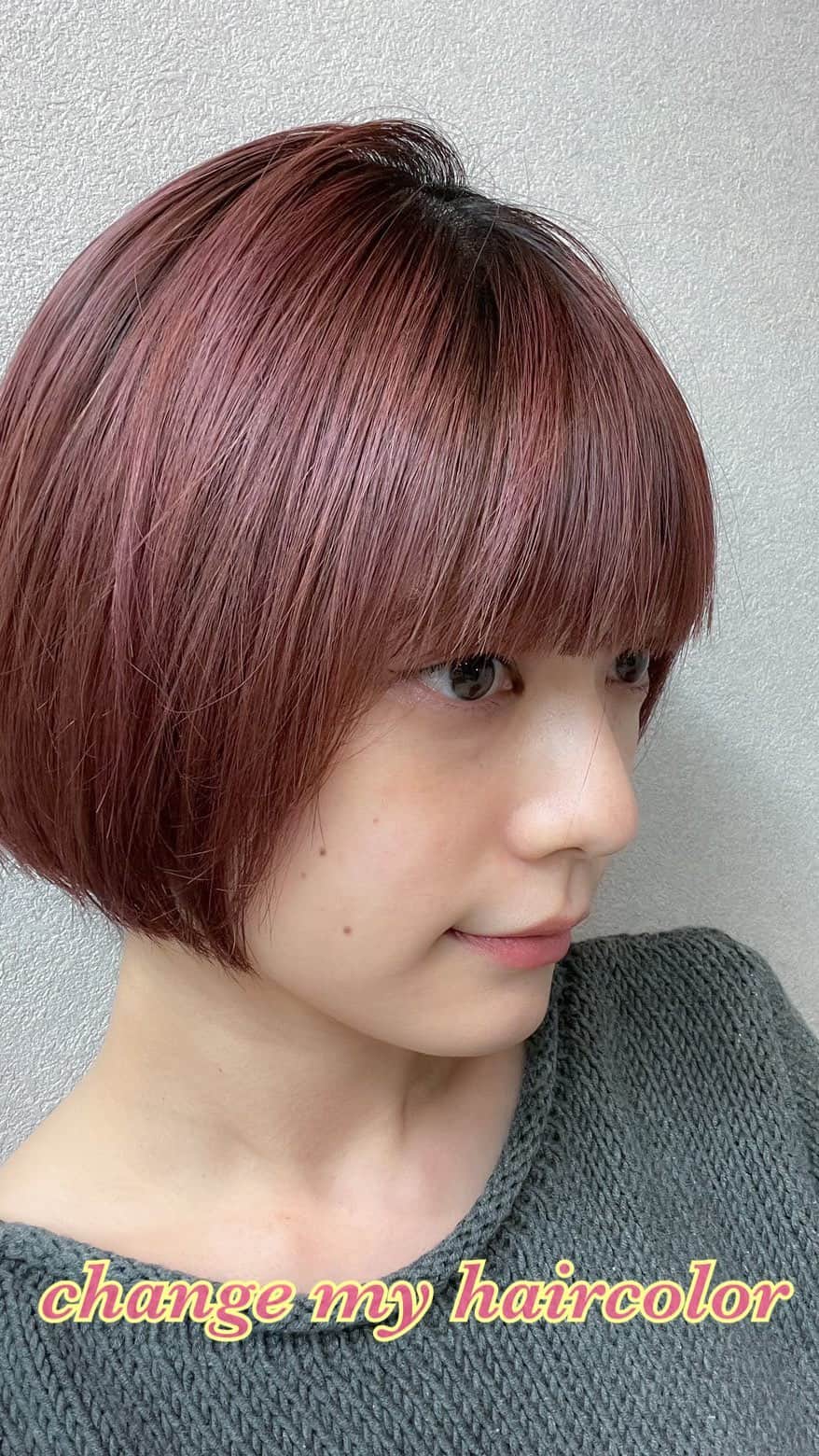 石川瑠利子のインスタグラム：「. やっとニアちゃんにカラーしてもらえた🤭💐 たまにはピンク系もいいですね💞 . .」