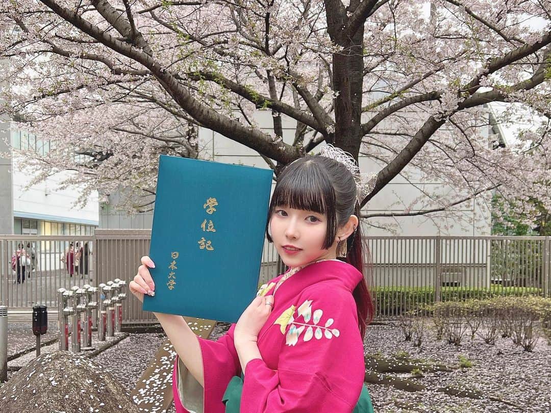 のインスタグラム：「たくさんのおめでとうをありがとう🌸」